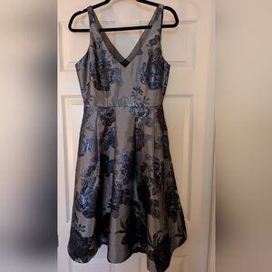 White House Black Market Black and Gray Floral Midi Dress - Size 8 - NWT